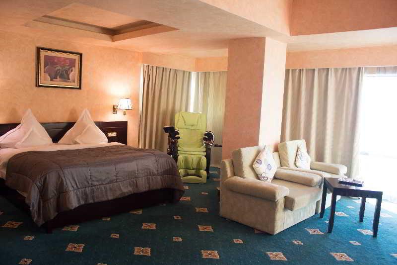 Hotel Delta 4 Tulcea Bagian luar foto