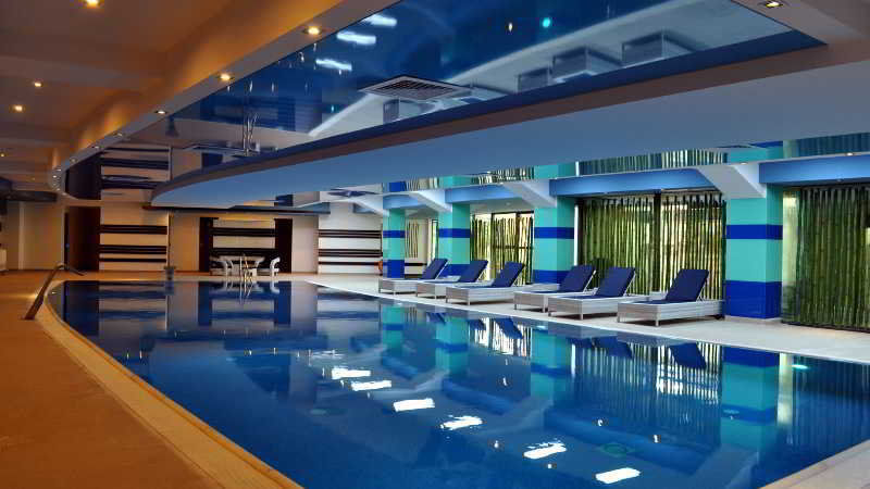 Hotel Delta 4 Tulcea Bagian luar foto
