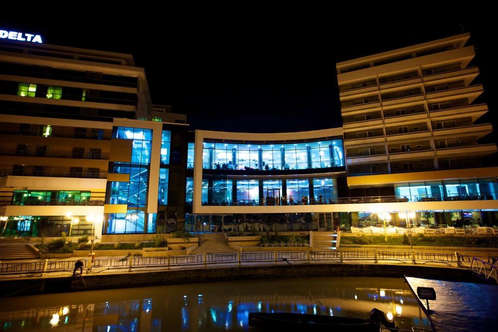 Hotel Delta 4 Tulcea Bagian luar foto